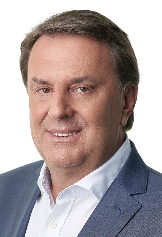 Wolfgang Ecker